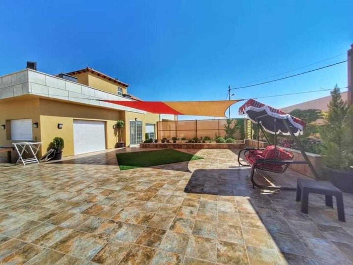 Villa Zee Madaba Exteriér fotografie